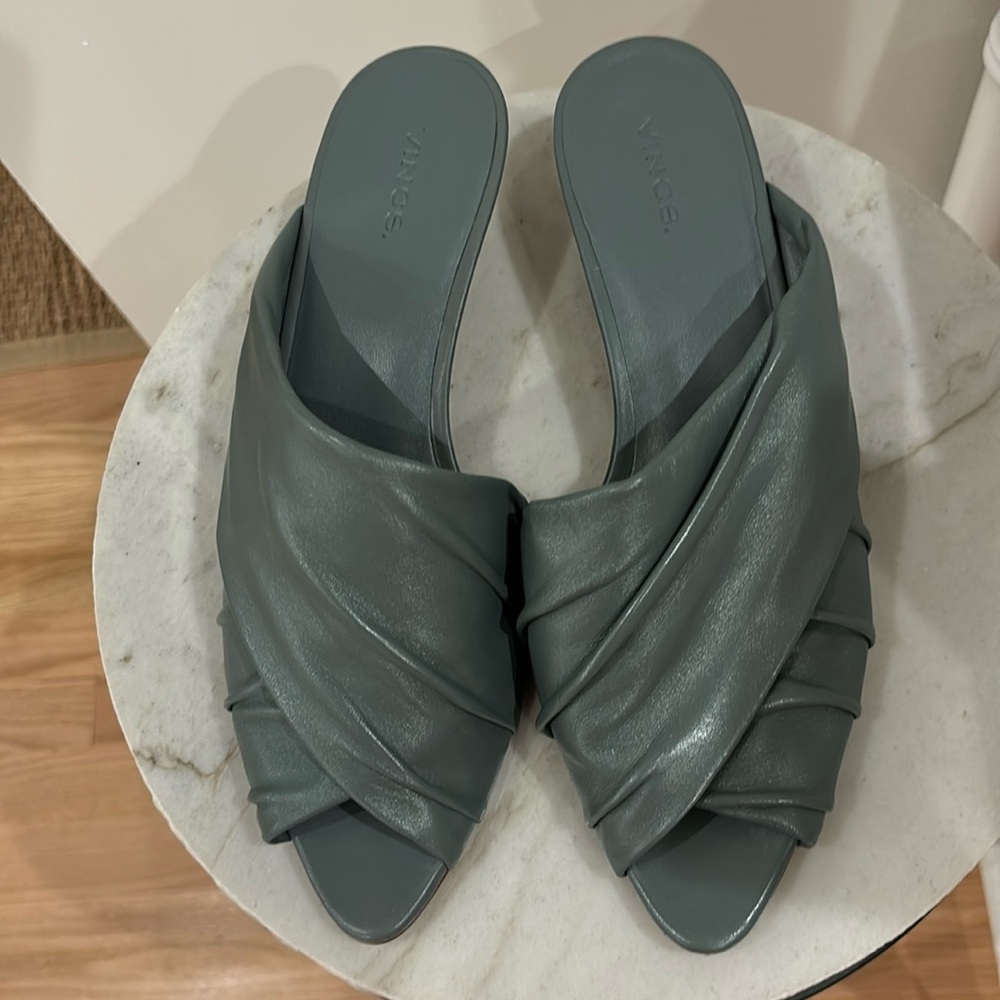 Green (sage?) kitten heel slides by Vince. Size 8 1/2. Excellent condition. NIB.